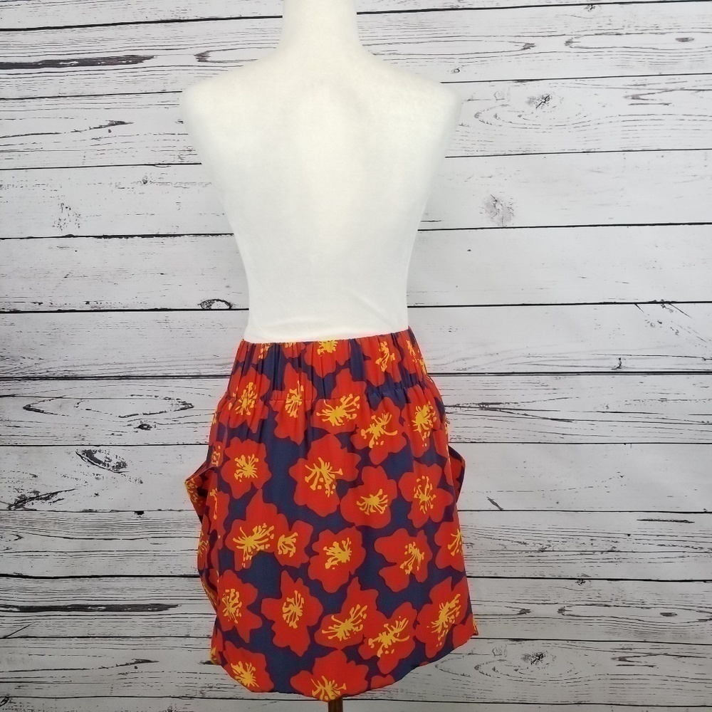 Dolce Vita red blue yellow floral bubble hem 100% silk mini skirt women's size S - Picture 4 of 7